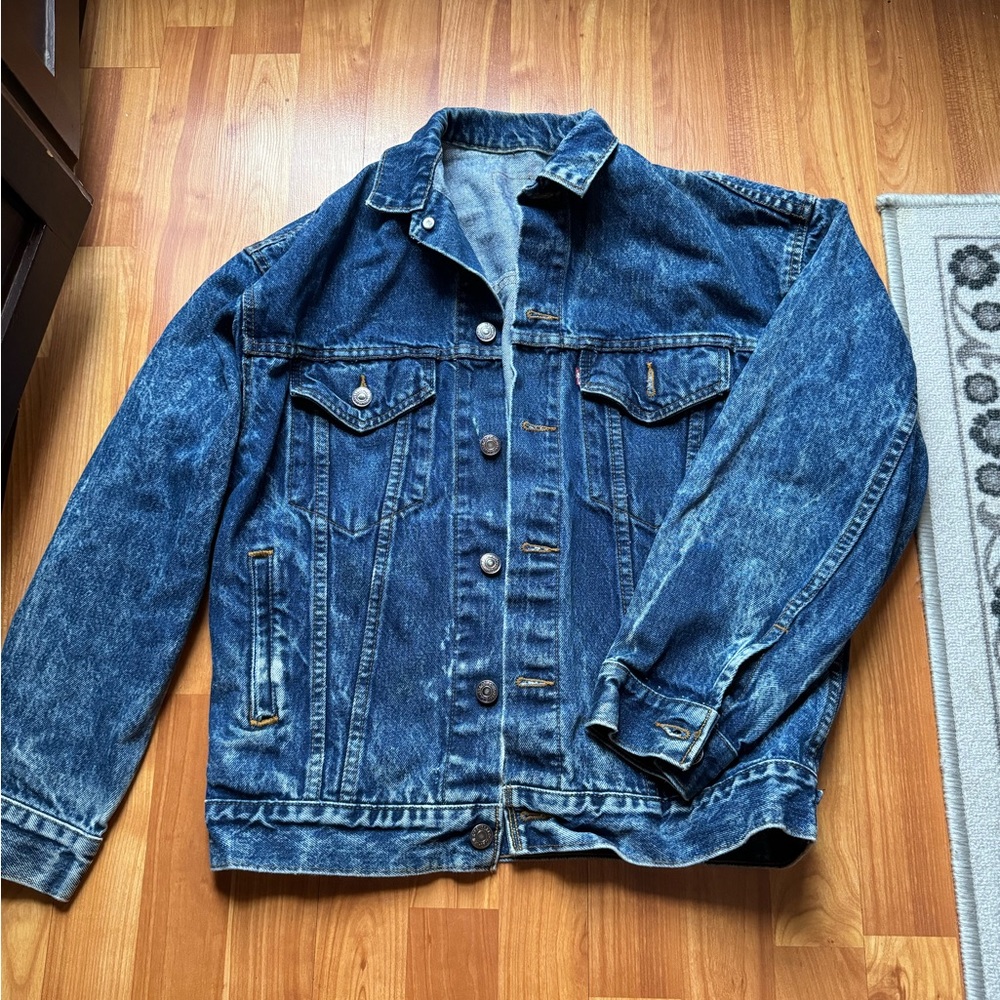 Vintage Levi’s Jean jacket. Worn out look. Fair condition